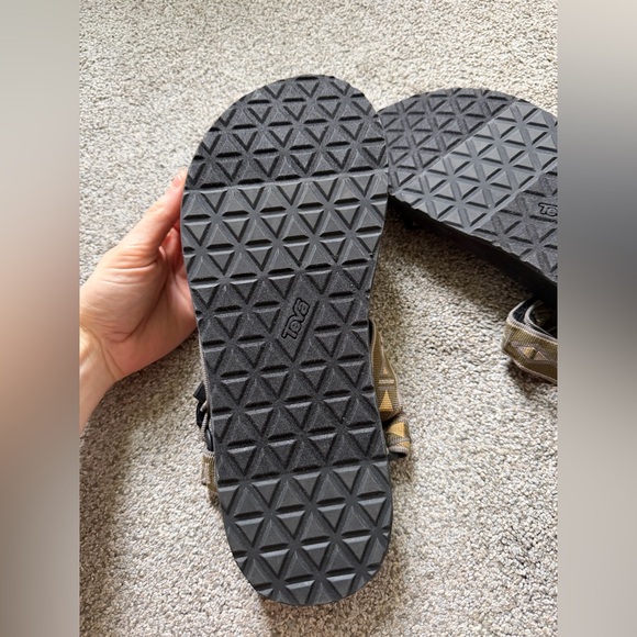 NWOB Teva Men’s Original Universal Sandal in Topanga Olive Size 13 US Shoe - Picture 8 of 14